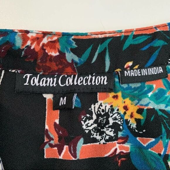 Tolani Collection Tie Front Tunic Long Sleeve - Picture 6 of 7